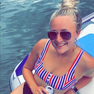 Meet your Posher, Colby